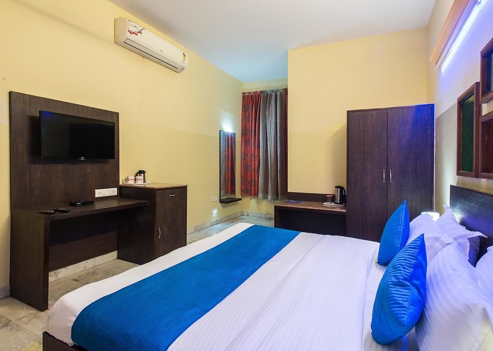 Oyo 1143 Hotel Rdb Palace 斋浦尔 外观 照片